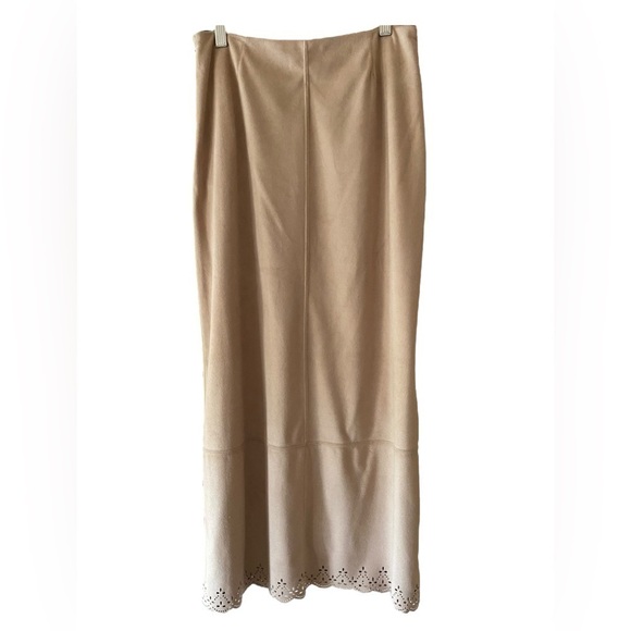 Liz Claiborne Suede High Waist Column Plisse Midi Tan Cutout Hemline Size… - Picture 11 of 12